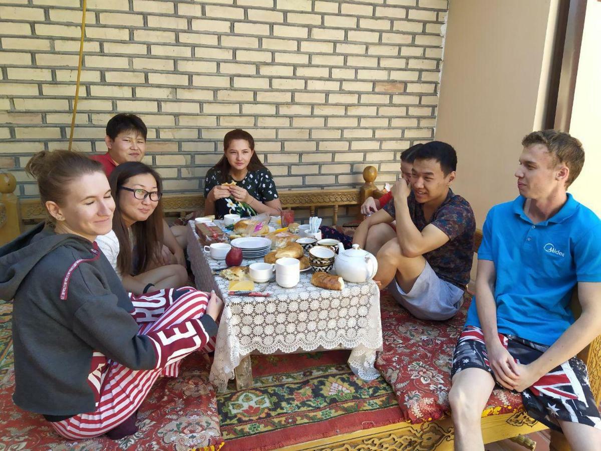 Nozisayyoh Hotel Bukhara Bagian luar foto