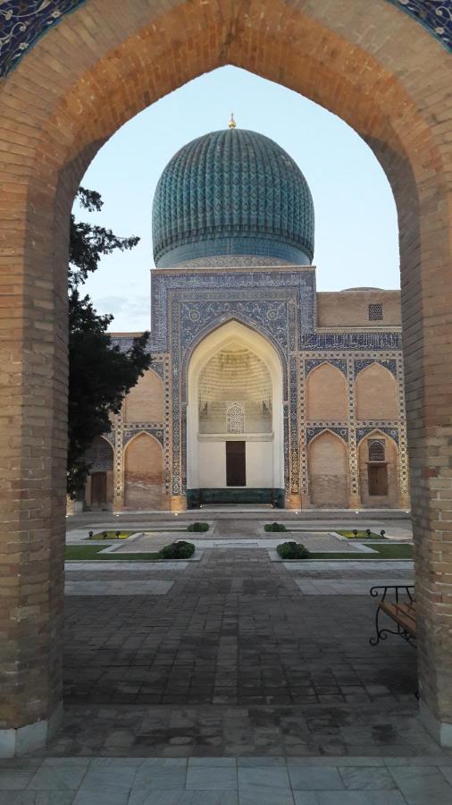 Nozisayyoh Hotel Bukhara Bagian luar foto